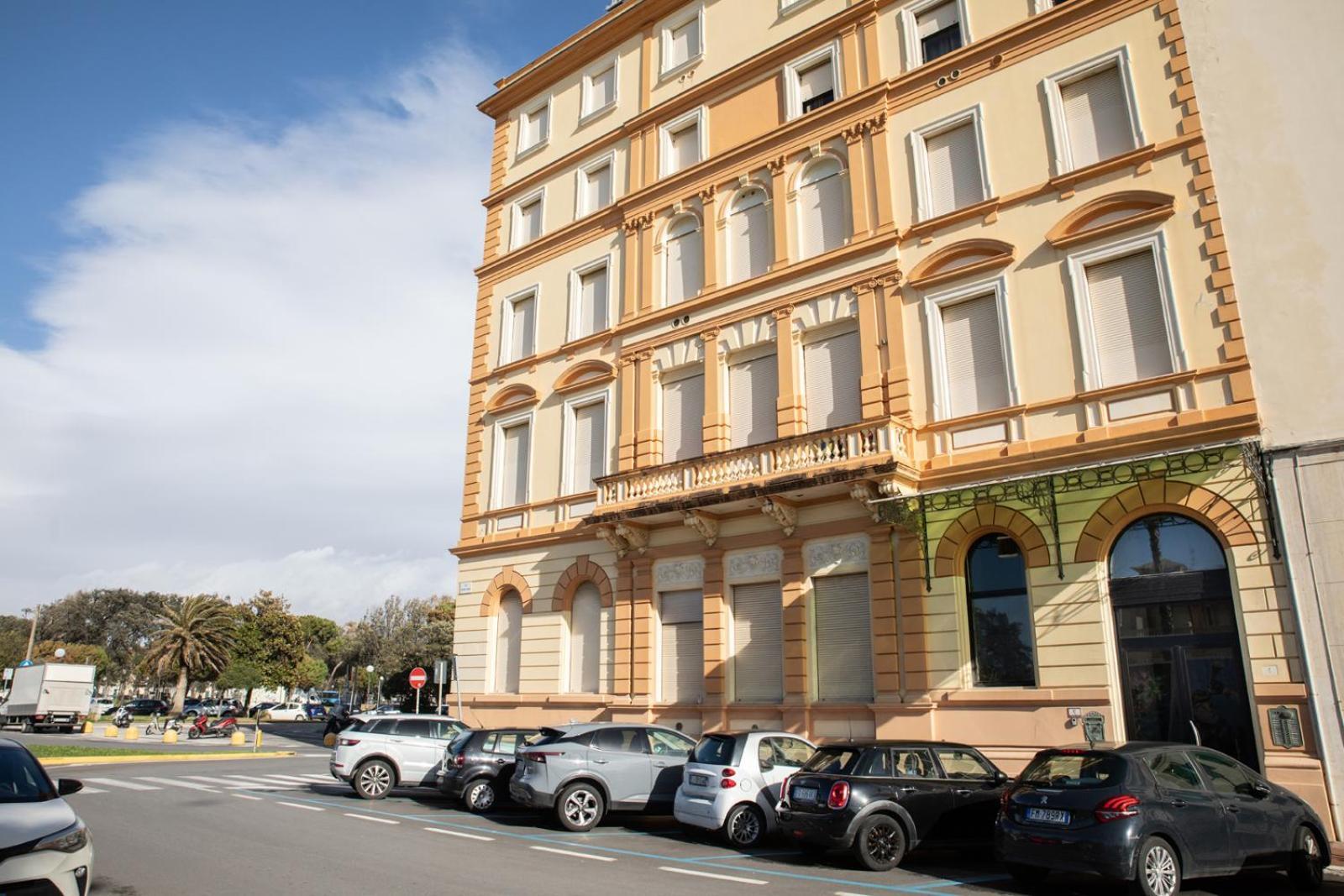 "Burlamacca" Luxury Apartment Viareggio Buitenkant foto