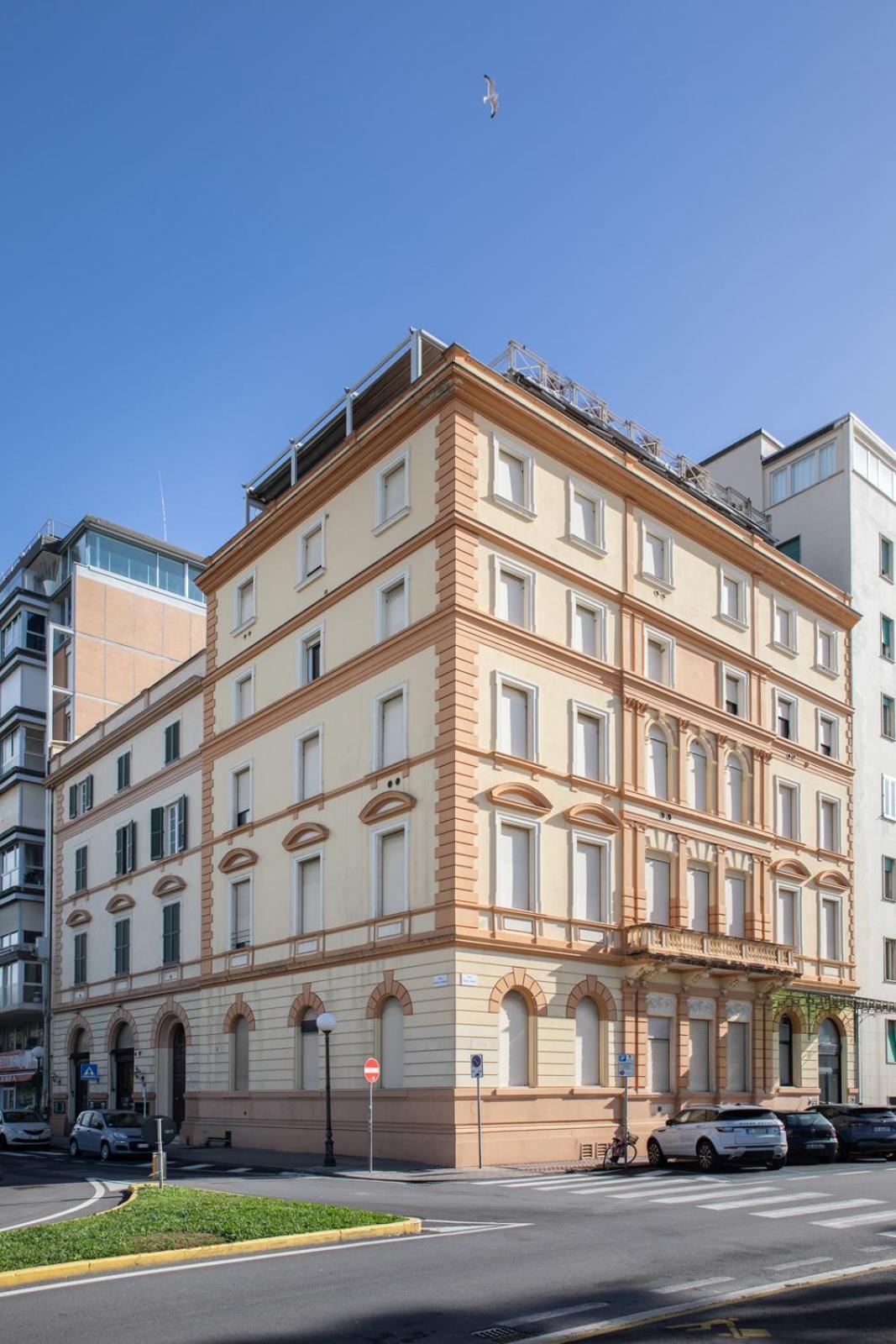 "Burlamacca" Luxury Apartment Viareggio Buitenkant foto